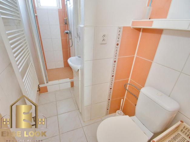 Prodej kanceláře, Jeníkovice, 228 m2