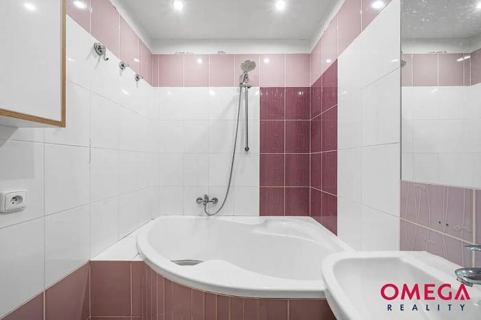 Prodej bytu 3+1, Praha - Hlubočepy, Peškova, 81 m2