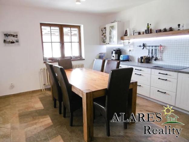 Prodej rodinného domu, Dolní Lochov, 190 m2