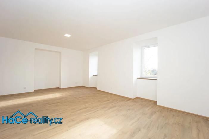 Pronájem bytu 2+kk, Kvasiny, 58 m2