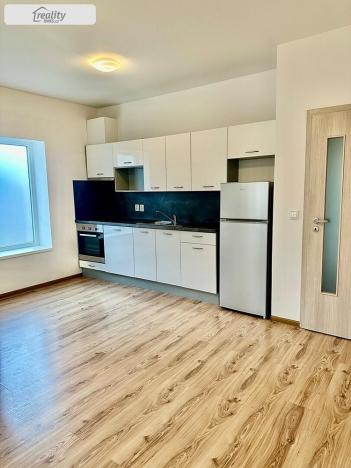 Prodej bytu 1+kk, Brno - Komárov, Slunná, 39 m2