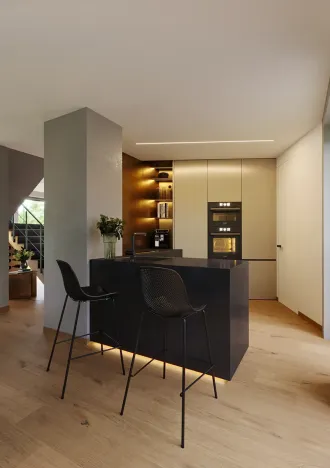 Prodej vily, Praha - Horní Počernice, Krotitelů, 197 m2