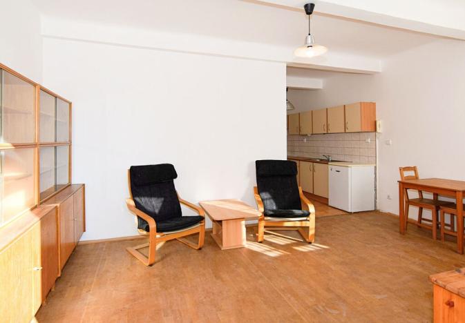 Pronájem kanceláře, Praha - Vinohrady, Benešovská, 38 m2