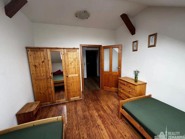 Pronájem bytu 3+1, Praha - Nové Město, Štěpánská, 89 m2