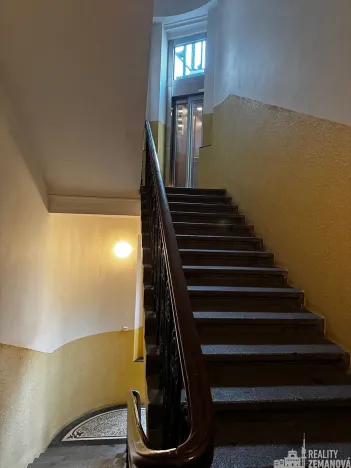 Pronájem bytu 3+1, Praha - Nové Město, Štěpánská, 89 m2