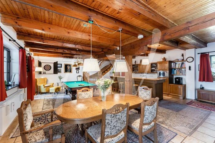 Prodej rodinného domu, Přelíc, 460 m2