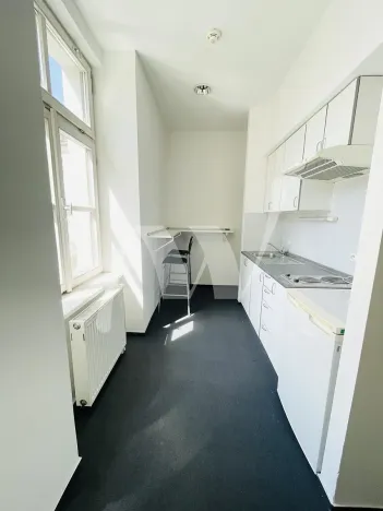 Pronájem kanceláře, Praha - Nové Město, Lazarská, 142 m2