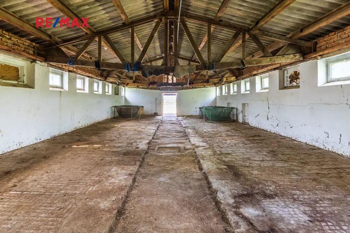 Pronájem skladu, Vranov, 1310 m2