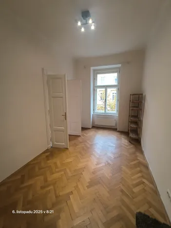 Pronájem bytu 2+1, Praha - Nové Město, Lípová, 63 m2