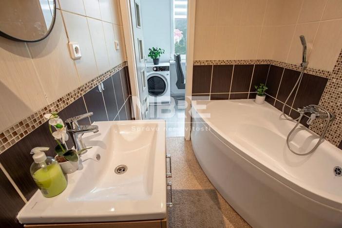 Pronájem bytu 2+1, Meziboří, Nad parkem, 61 m2