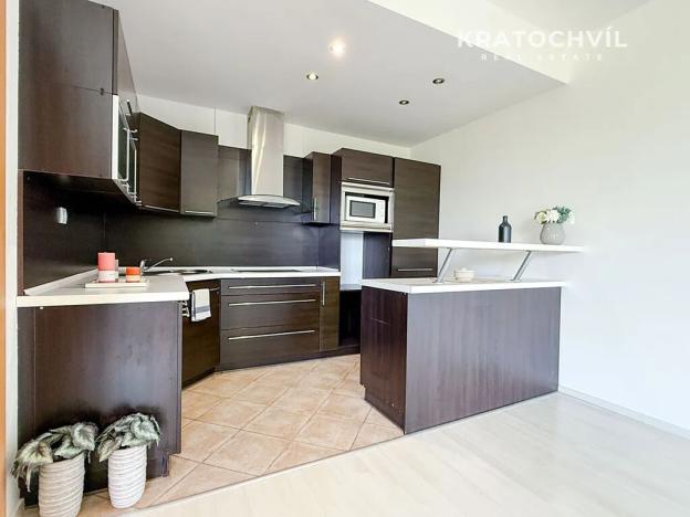 Prodej bytu 3+kk, Vestec, U Strouhy, 66 m2