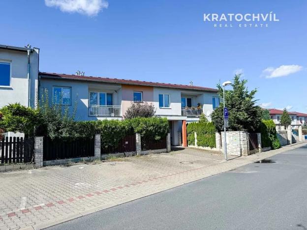 Prodej bytu 2+kk, Vestec, U Strouhy, 66 m2