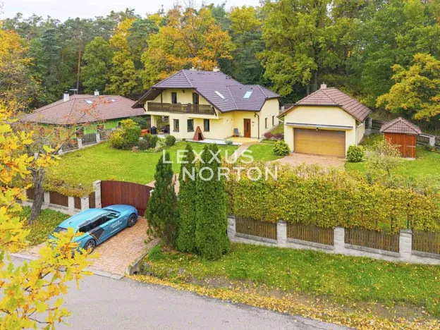 Prodej rodinného domu, Benešov, 264 m2