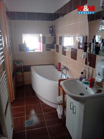 Prodej rodinného domu, Vrbovec, 190 m2