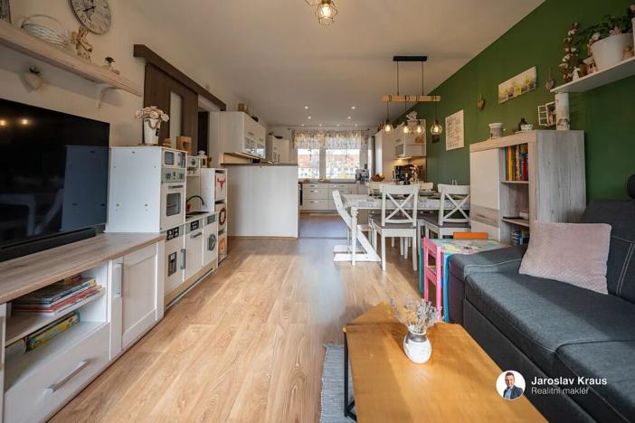 Prodej bytu 3+kk, Jičín, Lidické náměstí, 78 m2