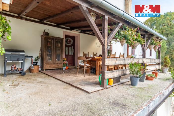 Prodej rodinného domu, Netolice - Petrův Dvůr, 550 m2