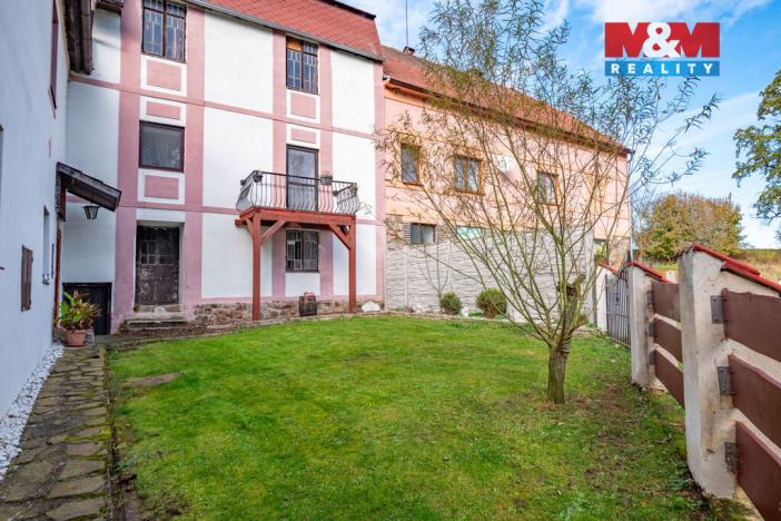 Prodej rodinného domu, Netolice - Petrův Dvůr, 550 m2