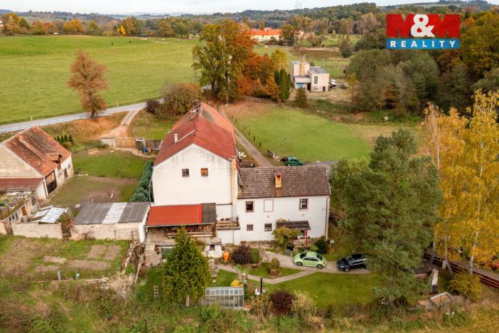 Prodej rodinného domu, Netolice - Petrův Dvůr, 550 m2