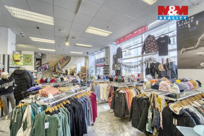 Pronájem obchodního prostoru, Plzeň - Vnitřní Město, Zbrojnická, 598 m2