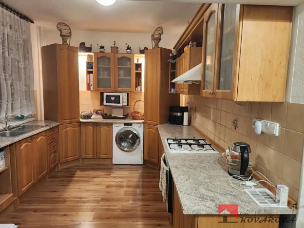 Prodej bytu 2+1, Klášterec nad Ohří, Družstevní, 62 m2