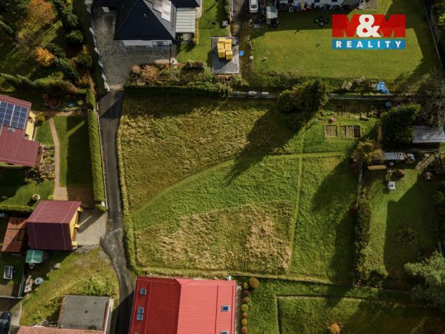 Prodej pozemku pro bydlení, Lhotka, 970 m2