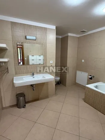 Pronájem bytu 2+kk, Praha - Smíchov, Na Zatlance, 67 m2