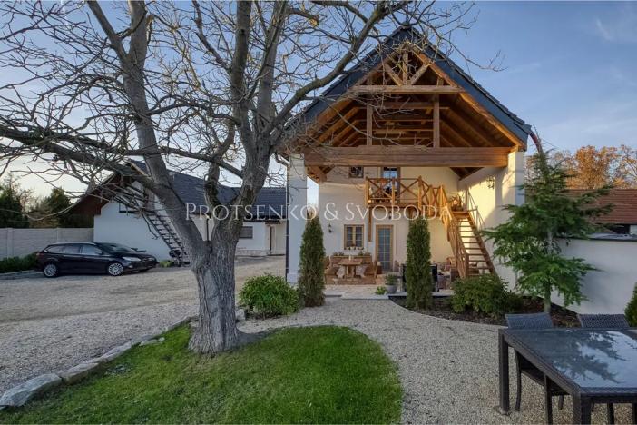 Prodej ubytování, Lipí, 197 m2