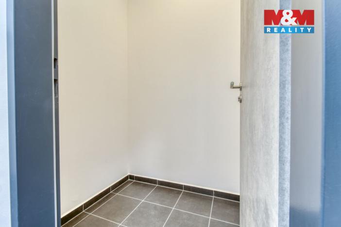 Pronájem bytu 1+kk, Plzeň, Měděná, 35 m2