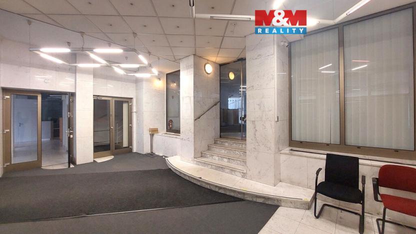 Pronájem obchodního prostoru, Ústí nad Orlicí, T. G. Masaryka, 500 m2