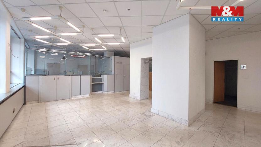 Pronájem obchodního prostoru, Ústí nad Orlicí, T. G. Masaryka, 500 m2