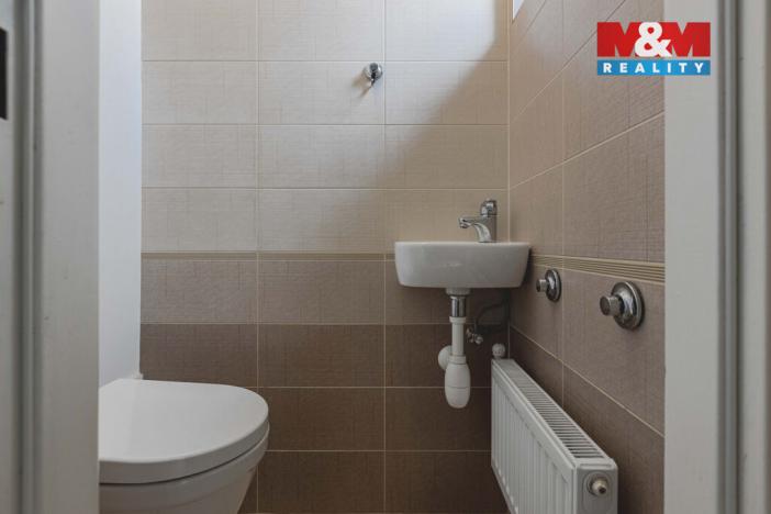 Prodej bytu 3+1, Klatovy - Klatovy IV, Školní, 81 m2