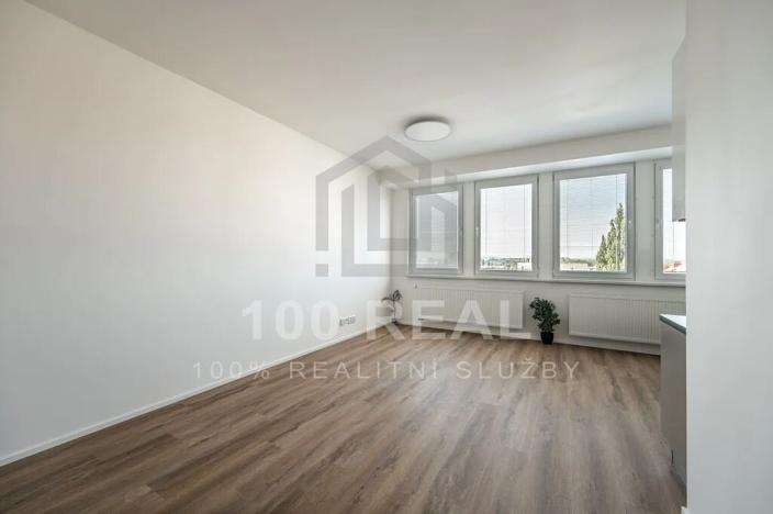 Pronájem bytu 1+kk, Hradec Králové, Průmyslová, 40 m2