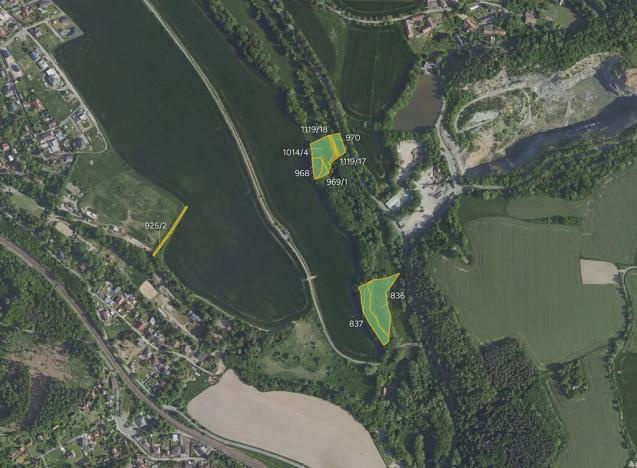 Prodej pole, Všestary, 10253 m2