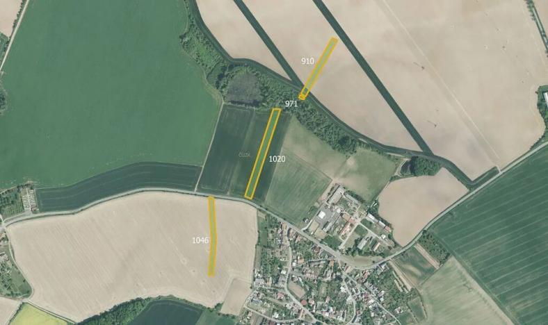 Prodej pole, Počenice-Tetětice, 37733 m2