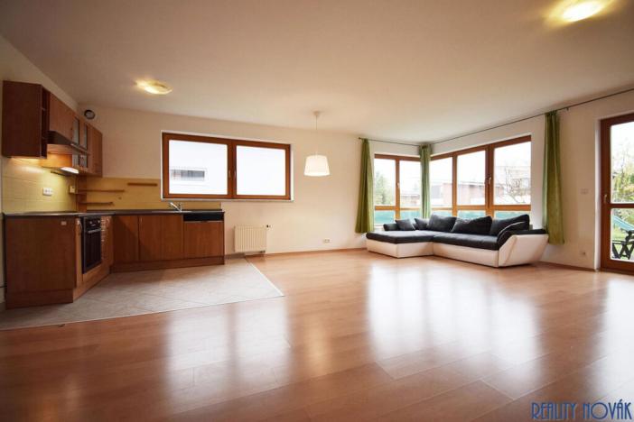 Pronájem rodinného domu, Praha - Hloubětín, Stropnická, 142 m2