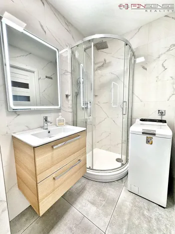 Prodej bytu 2+1, Kladno, Vašíčkova, 59 m2