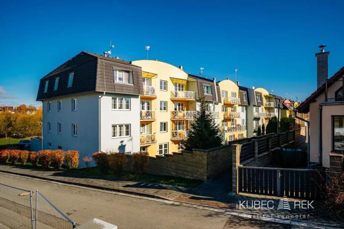Pronájem bytu 2+kk, Tábor, Nad Obchvatem, 42 m2