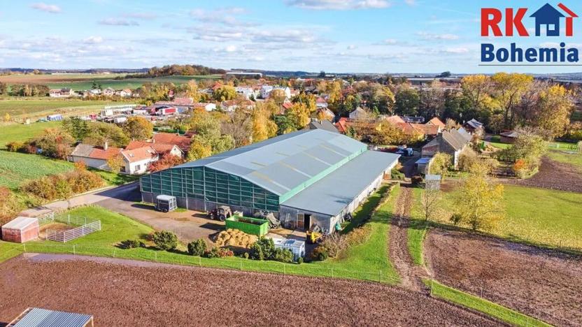 Prodej zemědělského objektu, Břežany II, 3294 m2