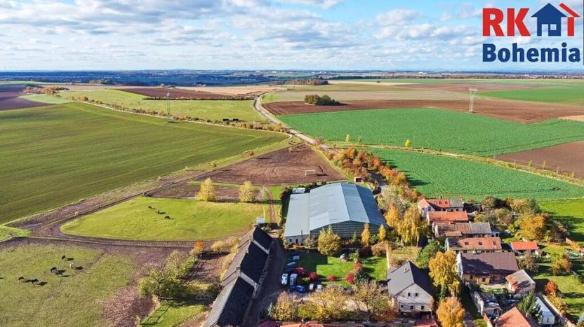 Prodej výrobních prostor, Břežany II, 3294 m2
