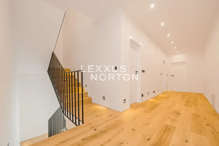 Pronájem rodinného domu, Praha - Stodůlky, Ke Koh-i-nooru, 282 m2