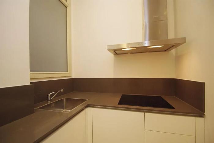 Pronájem bytu 1+1, Praha - Nové Město, Bolzanova, 47 m2