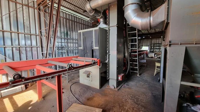 Prodej výrobních prostor, Kolín, K Dílnám, 1529 m2