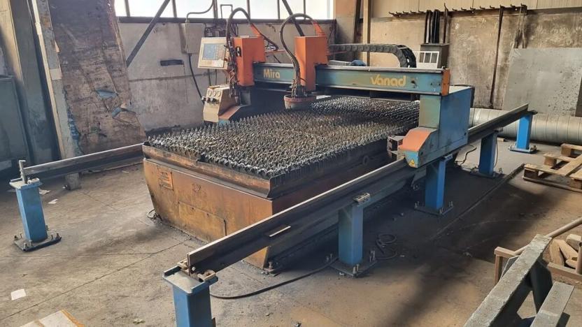 Prodej výrobních prostor, Kolín, K Dílnám, 1529 m2