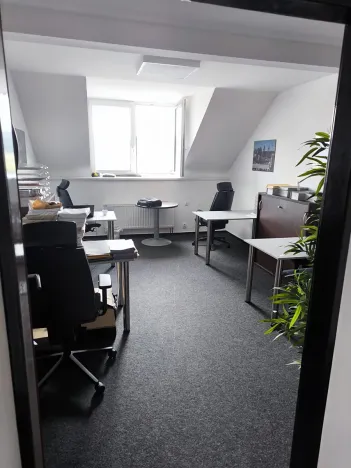 Pronájem kanceláře, Ostrovačice, Veveří, 21 m2