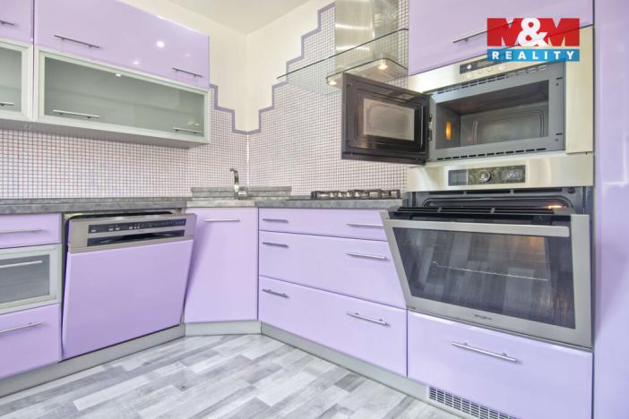 Pronájem bytu 3+1, Karviná - Nové Město, tř. Osvobození, 73 m2