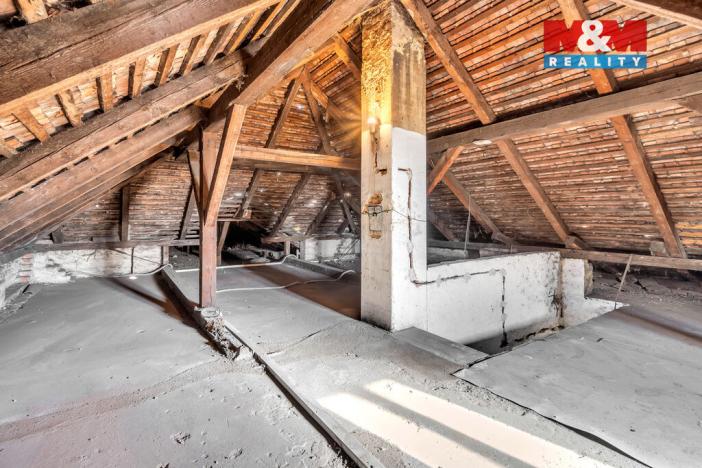 Prodej rodinného domu, Staré Jesenčany, 110 m2