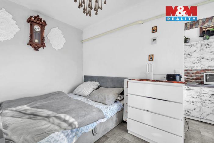 Prodej rodinného domu, Staré Jesenčany, 110 m2