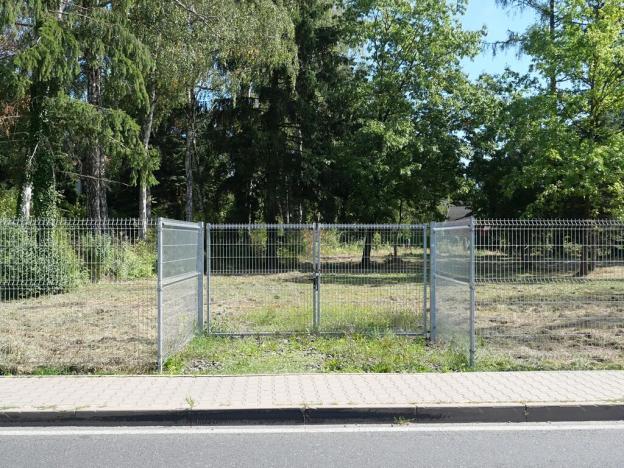 Prodej pozemku pro bydlení, Mukařov, Školní, 800 m2