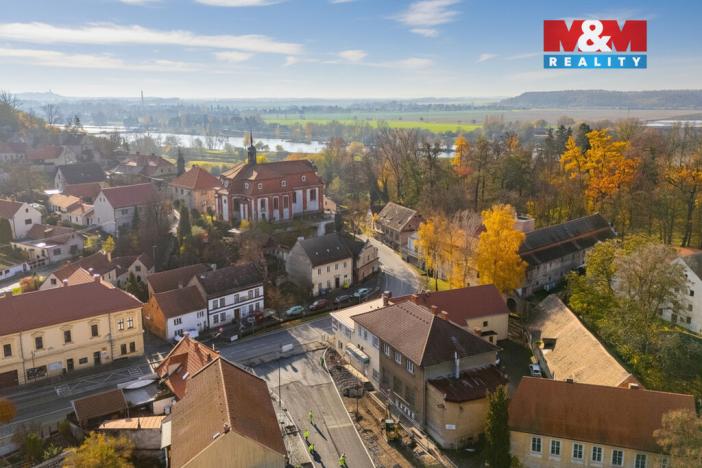 Pronájem restaurace, Liběchov, nám. V. Levého, 367 m2