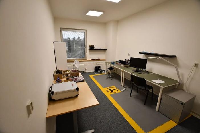 Pronájem kanceláře, Žďár nad Sázavou, Havlíčkovo nám., 230 m2